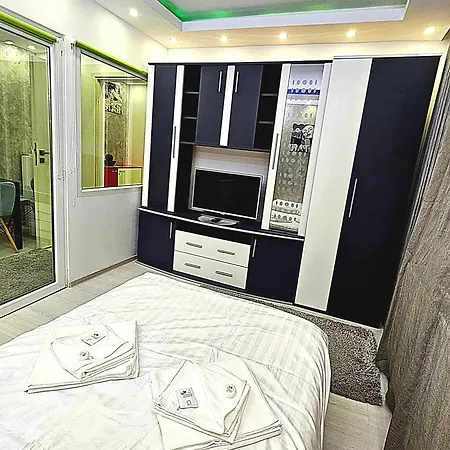 Luxury Paul Green, Private & Accessible Apartment *